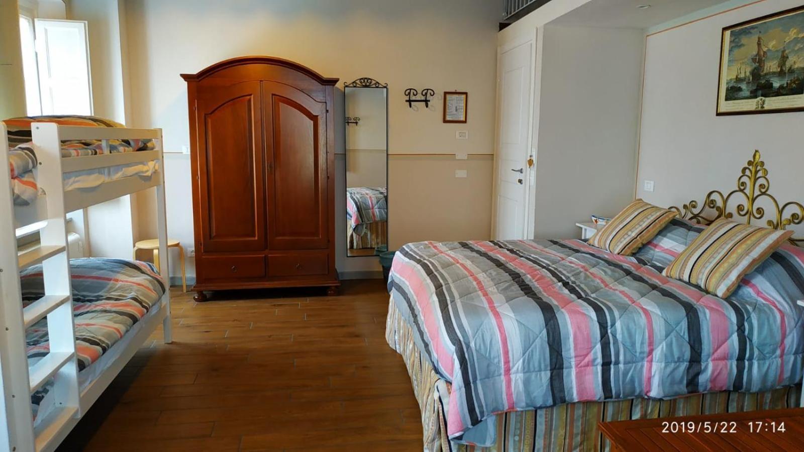 Bed and Breakfast Le rondini di San Donato Lucca Camera foto